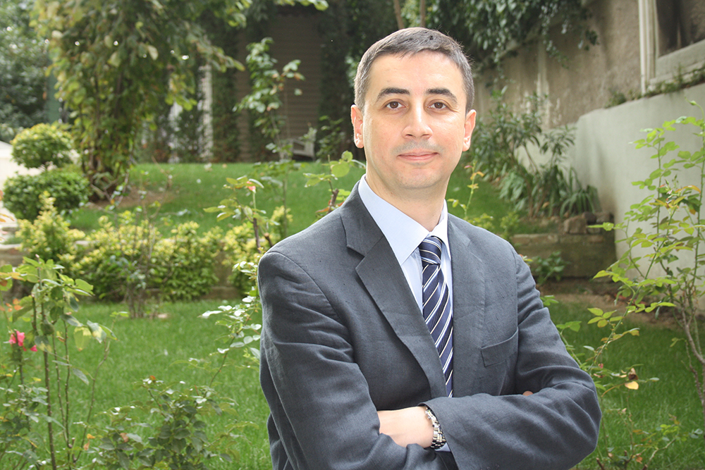 Türkiye Alzheimer Derneği Başkanı Prof. Dr. Haşmet Hanağası