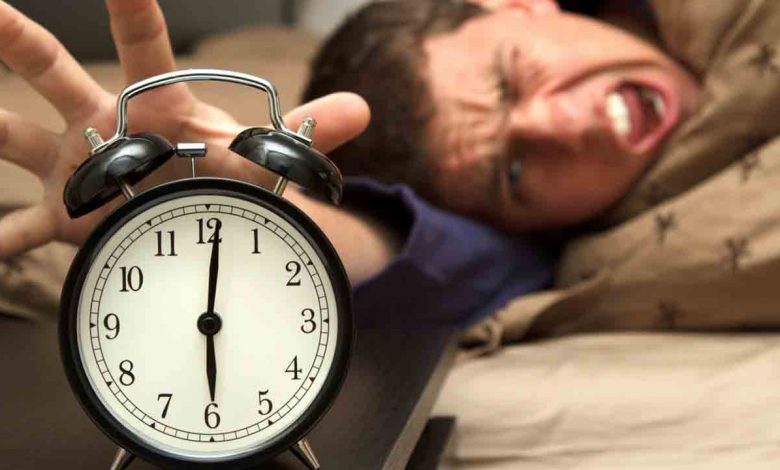 People Who Sleep Too Much Become More Irritable!